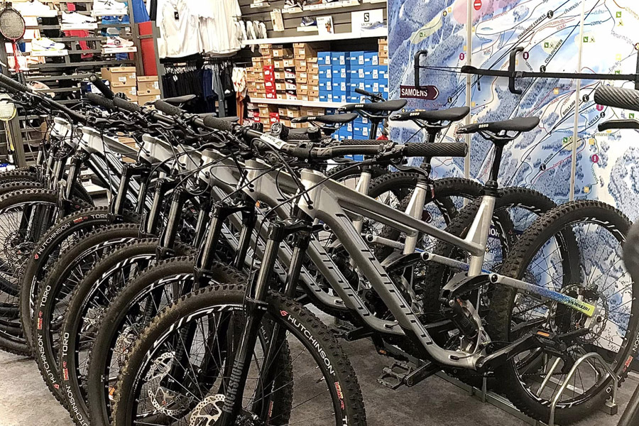 Ski rental Samoens Intersport